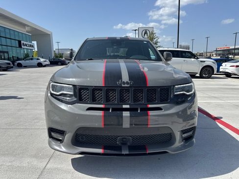 Used 2020 Jeep Grand Cherokee SRT w/ Trailer Tow Group IV AWD/4WD image 7