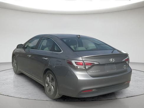 Used 2017 Hyundai Sonata Limited FWD image 8