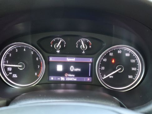Used 2021 Buick Enclave Essence w/ Sport Touring Edition FWD image 29