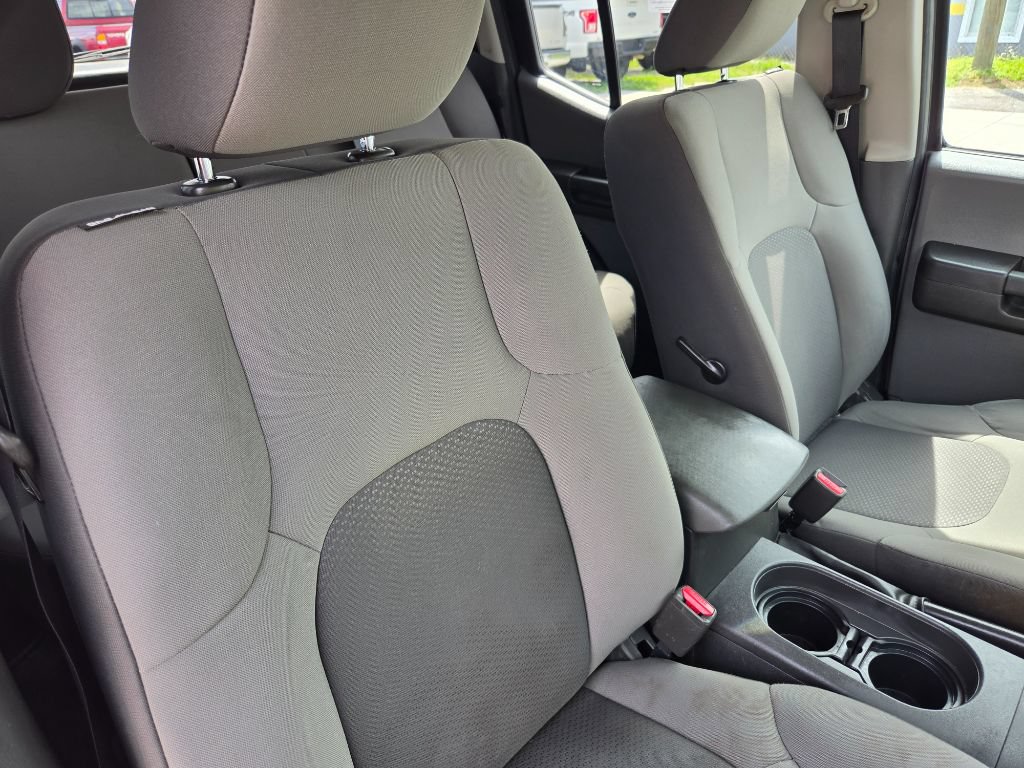 Used 2014 Nissan Xterra S RWD image 34