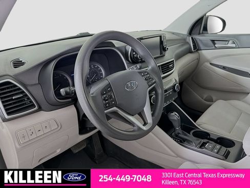 Used 2020 Hyundai Tucson Value FWD image 11