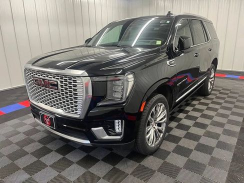 Used 2023 GMC Yukon Denali AWD/4WD image 8