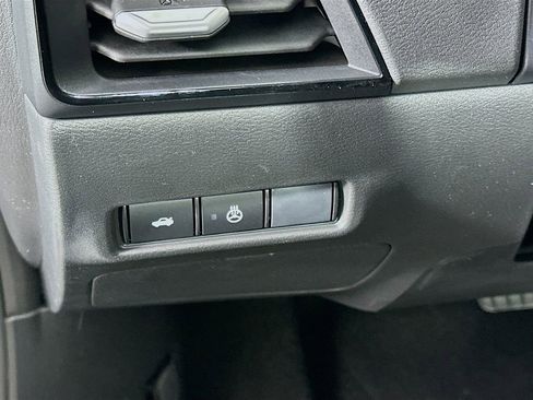 New 2026 Nissan Sentra SV w/ SV Convenience Package FWD image 15