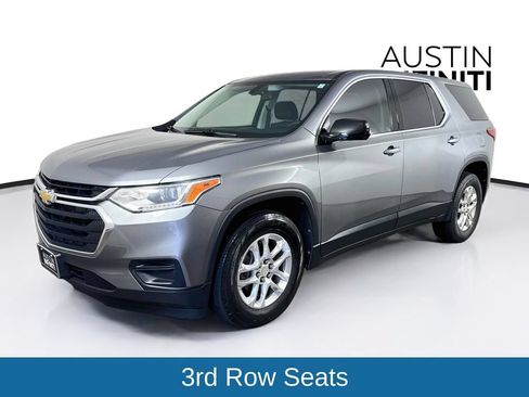 Used 2020 Chevrolet Traverse LS FWD image 3