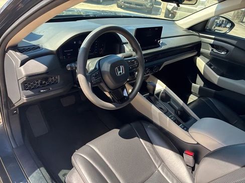 Used 2023 Honda Accord LX image 18