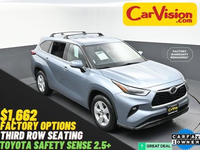 Used 2022 Toyota Highlander LE