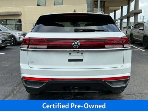Used 2025 Volkswagen Atlas Cross Sport SE FWD image 4