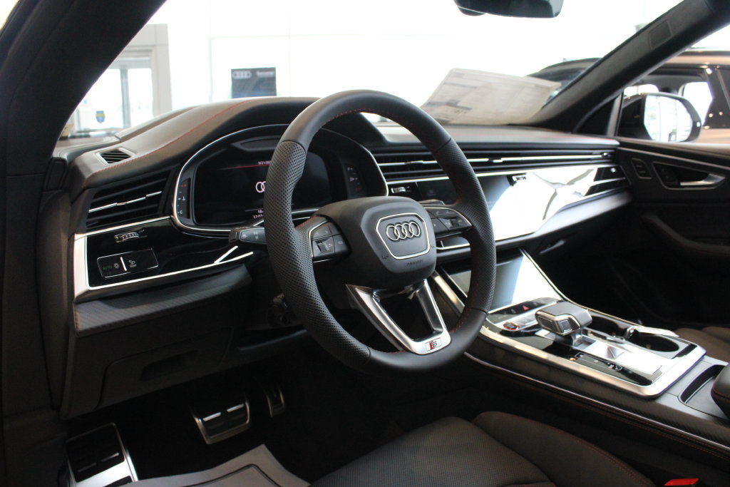 New 2026 Audi SQ8 Prestige AWD/4WD image 2