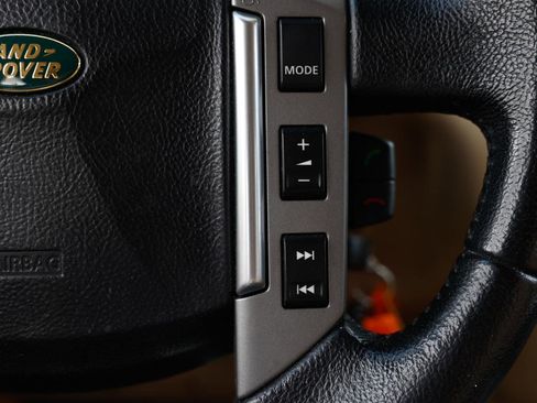 Used 2008 Land Rover Range Rover Sport HSE image 25