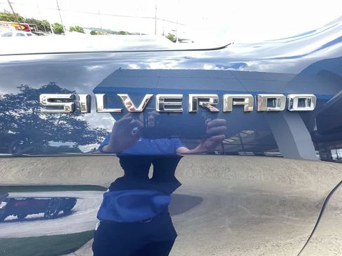 Certified 2023 Chevrolet Silverado 1500 LT AWD/4WD image 31