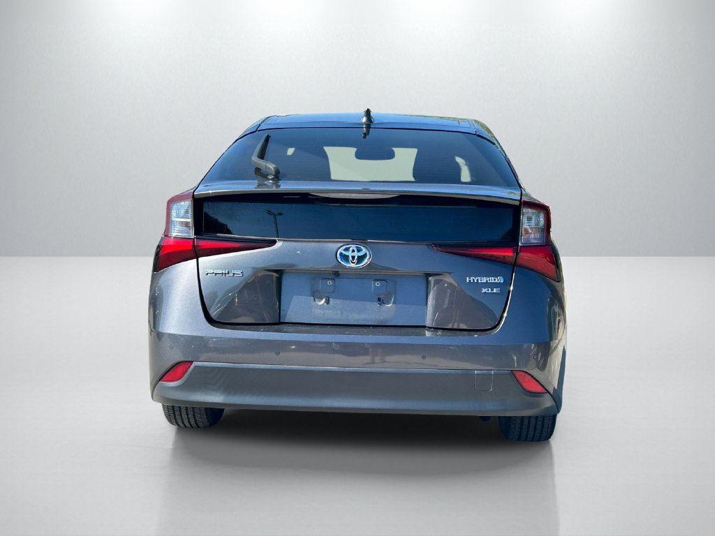 Used 2020 Toyota Prius XLE FWD image 6