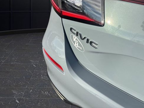 Used 2024 Honda Civic Sport image 28