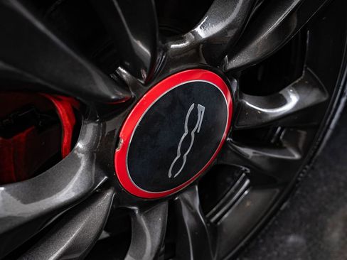 Used 2017 FIAT 500 Abarth FWD image 8