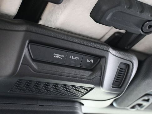 New 2025 Jeep Wrangler Rubicon w/ Xtreme 35 Tire Package image 18