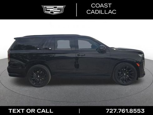 Certified 2024 Cadillac Escalade Sport Platinum w/ LPO, ONYX Package AWD/4WD image 5
