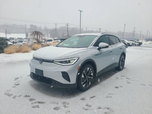 Used 2022 Volkswagen ID.4 Pro S image 3