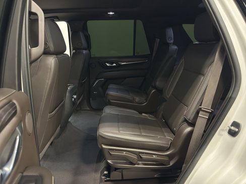 Used 2021 GMC Yukon Denali w/ Denali Premium Package image 31