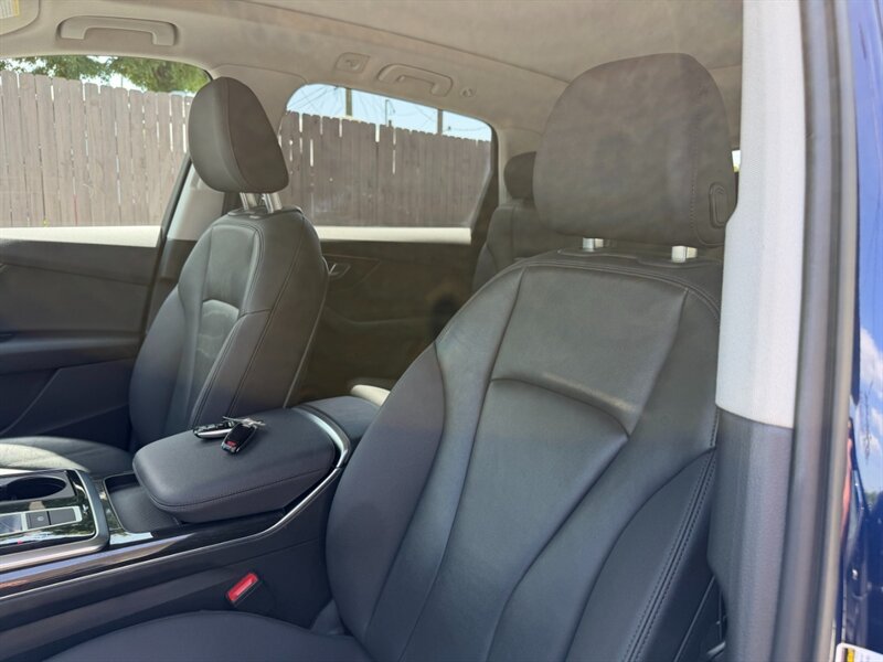 Used 2022 Audi Q7 3.0T Premium Plus AWD/4WD image 21