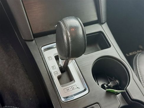 Used 2015 Subaru Legacy 2.5i Limited image 14