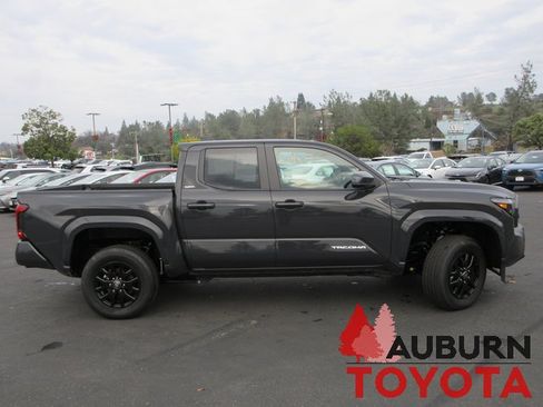 Certified 2025 Toyota Tacoma SR5 image 3