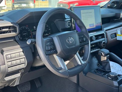 New 2025 Toyota 4Runner Limited image 7