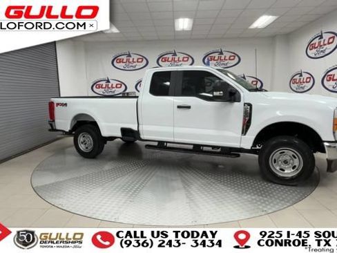 Certified 2023 Ford F250 XL w/ FX4 Off-Road Package AWD/4WD image 3