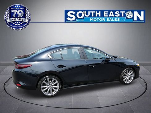 Used 2019 MAZDA MAZDA3 Sedan w/ Select Package FWD image 7