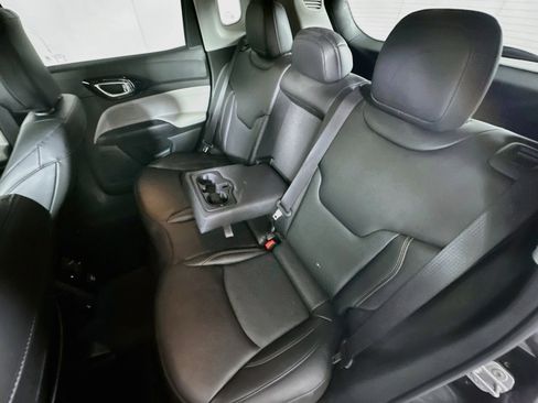 Used 2022 Jeep Compass Limited AWD/4WD image 26