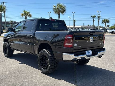 Used 2024 RAM 1500 Laramie AWD/4WD image 4
