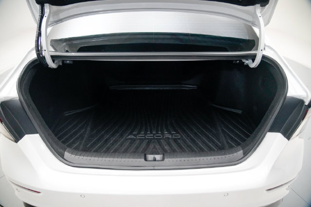 Certified 2023 Honda Accord Touring image 20