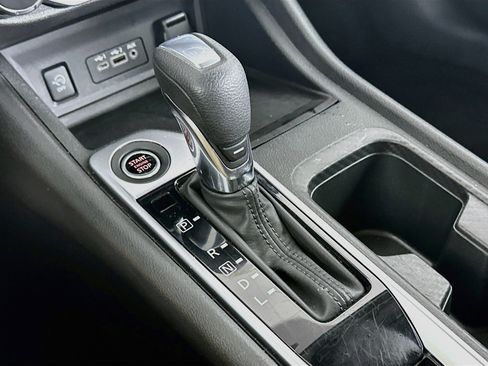 Used 2024 Nissan Sentra SV w/ All-Weather Package FWD image 24