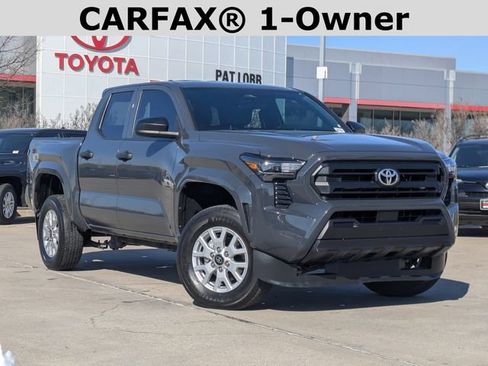 Used 2024 Toyota Tacoma SR image 2