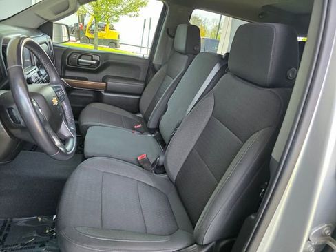 Used 2021 Chevrolet Silverado 1500 LT AWD/4WD image 21