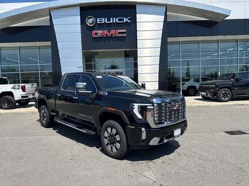 New 2025 GMC Sierra 3500 Denali w/ Denali Reserve Package image 8