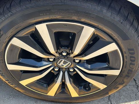 Used 2023 Honda Civic EX image 12