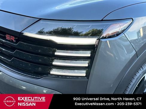 Used 2025 Nissan Kicks SR image 7