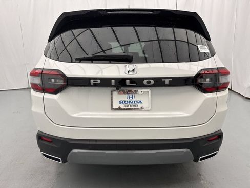 New 2026 Honda Pilot EX-L image 7