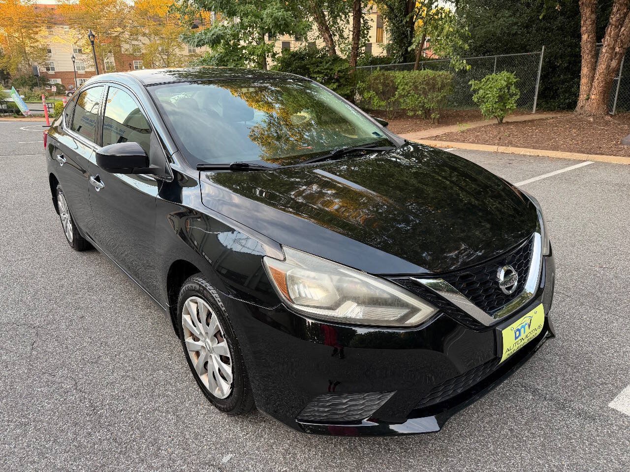 Used 2017 Nissan Sentra SV FWD image 8