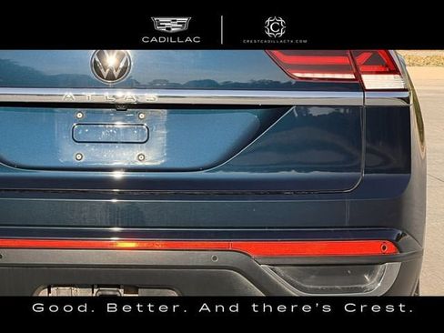 Used 2023 Volkswagen Atlas Cross Sport SE w/ Panoramic Sunroof Package FWD image 6