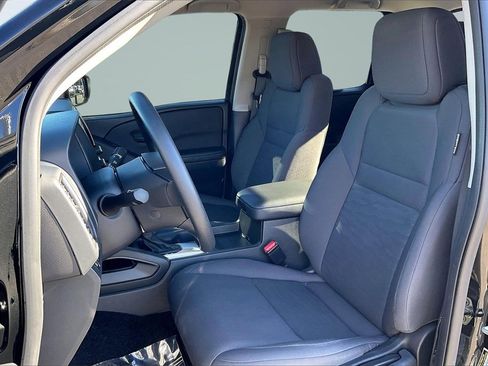 Used 2024 Nissan Frontier S image 25