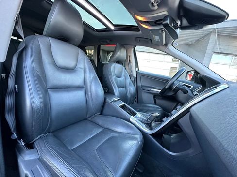 Used 2014 Volvo XC60 T6 image 21