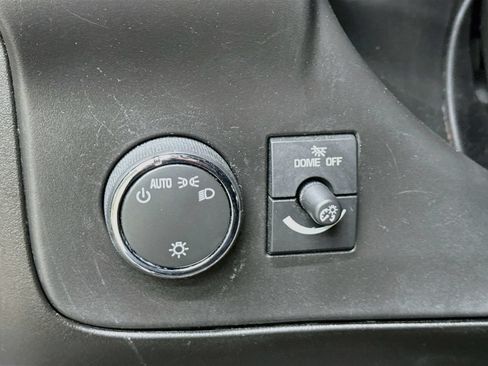 Used 2025 Chevrolet Express 2500 w/ Driver Convenience Package RWD image 13