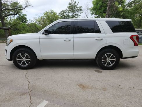 Used 2018 Ford Expedition XL AWD/4WD image 3