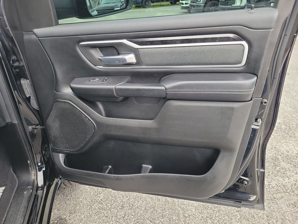 Used 2022 RAM 1500 Big Horn RWD image 36