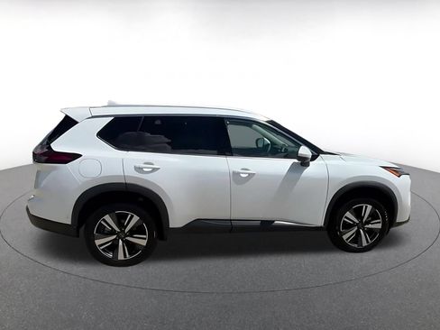 Used 2026 Nissan Rogue SL FWD image 15