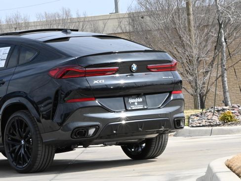 New 2026 BMW X6 xDrive40i image 5