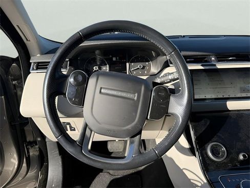 Used 2020 Land Rover Range Rover Velar S image 18