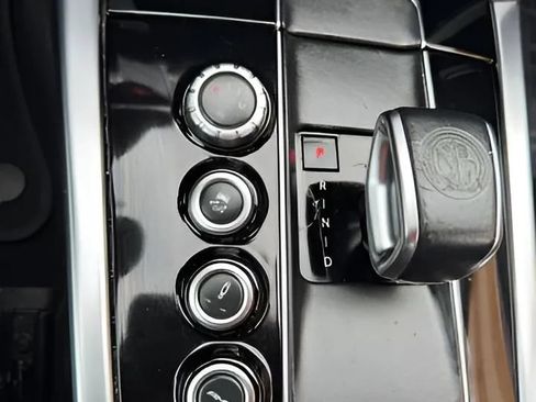 Used 2014 Mercedes-Benz E 63 AMG S-Model image 32