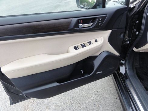 Used 2016 Subaru Legacy 2.5i Limited AWD/4WD image 37