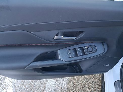 New 2026 Nissan Sentra SR w/ SR Premium Package image 11